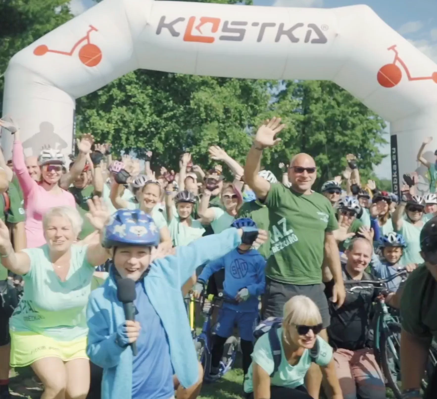 1_Footbike_fun_fitness_freedom___Robin__3minute_video_Branded_2 kostka footbikes race m